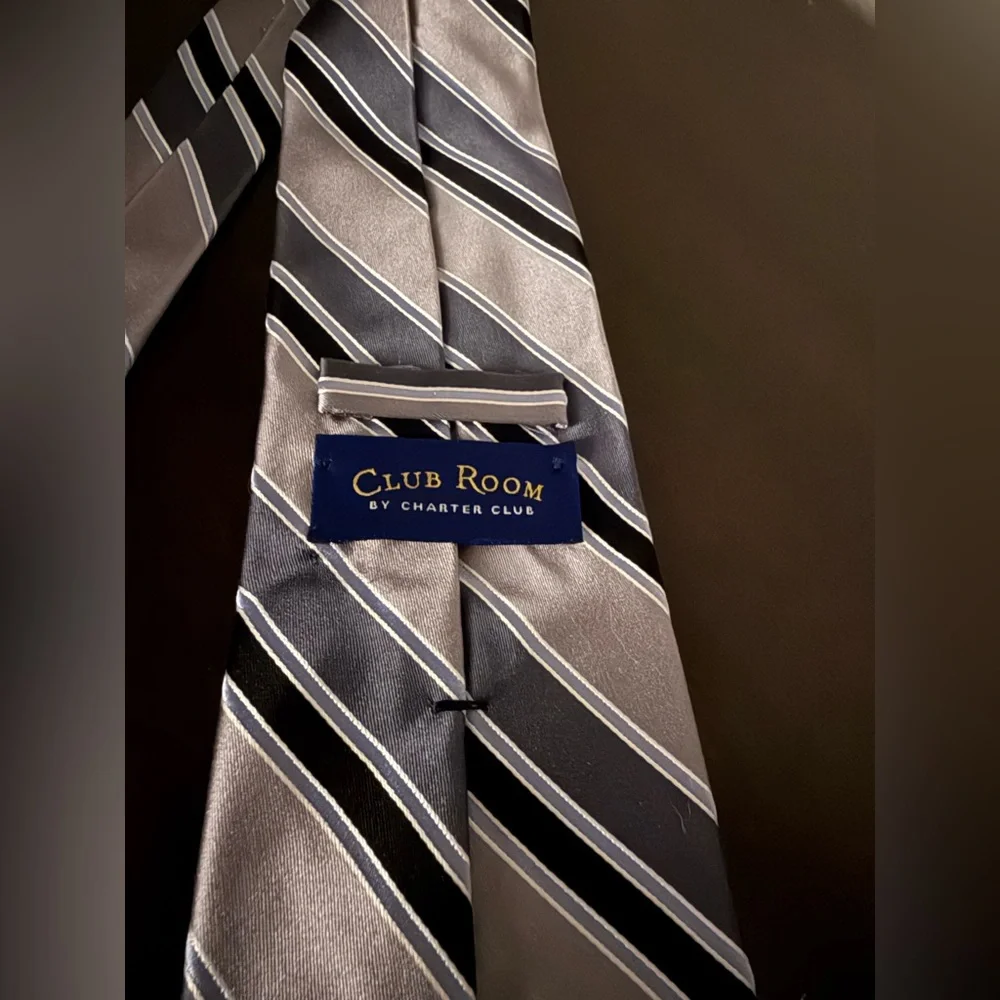 Club Room Silver Gray Blue Striped Silk Tie | Men’s Classic Business Necktie
